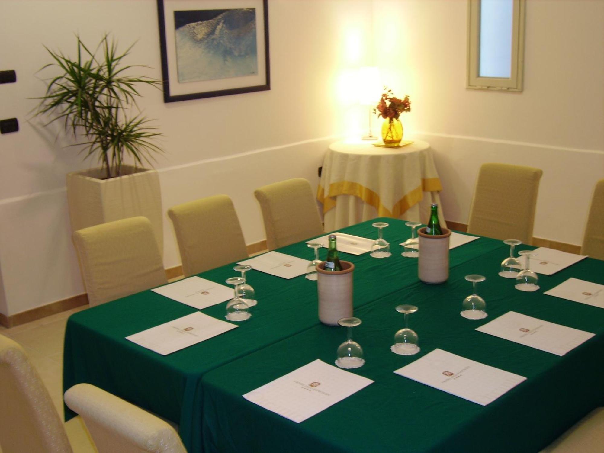 Hotel Degli Haethey Otrante Extérieur photo